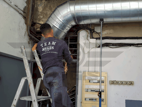 installation conduit hotte professionnelle hygis